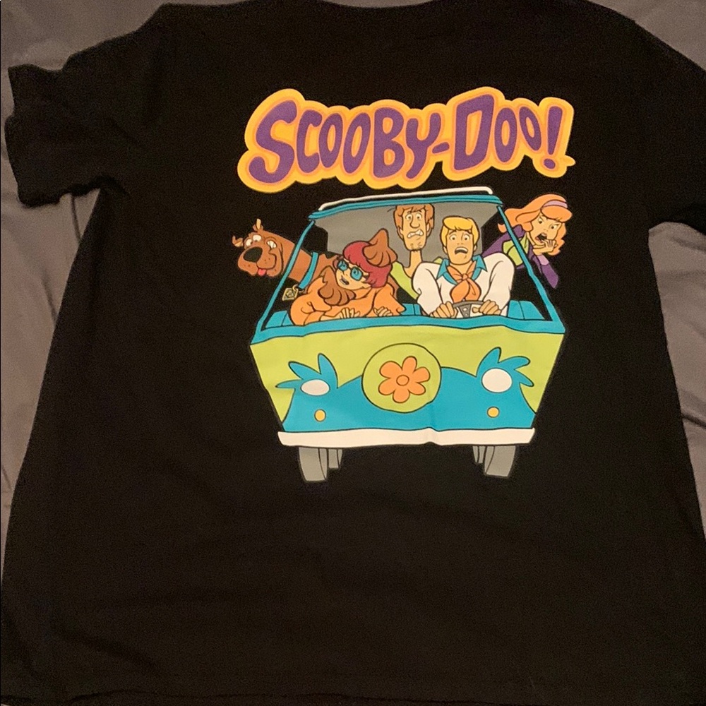Black Scooby-Doo Short Sleeve Tee with Graphic Design